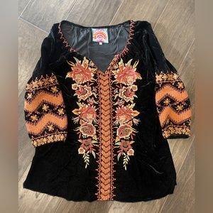 Johnny Was Elim Floral velvet blouse